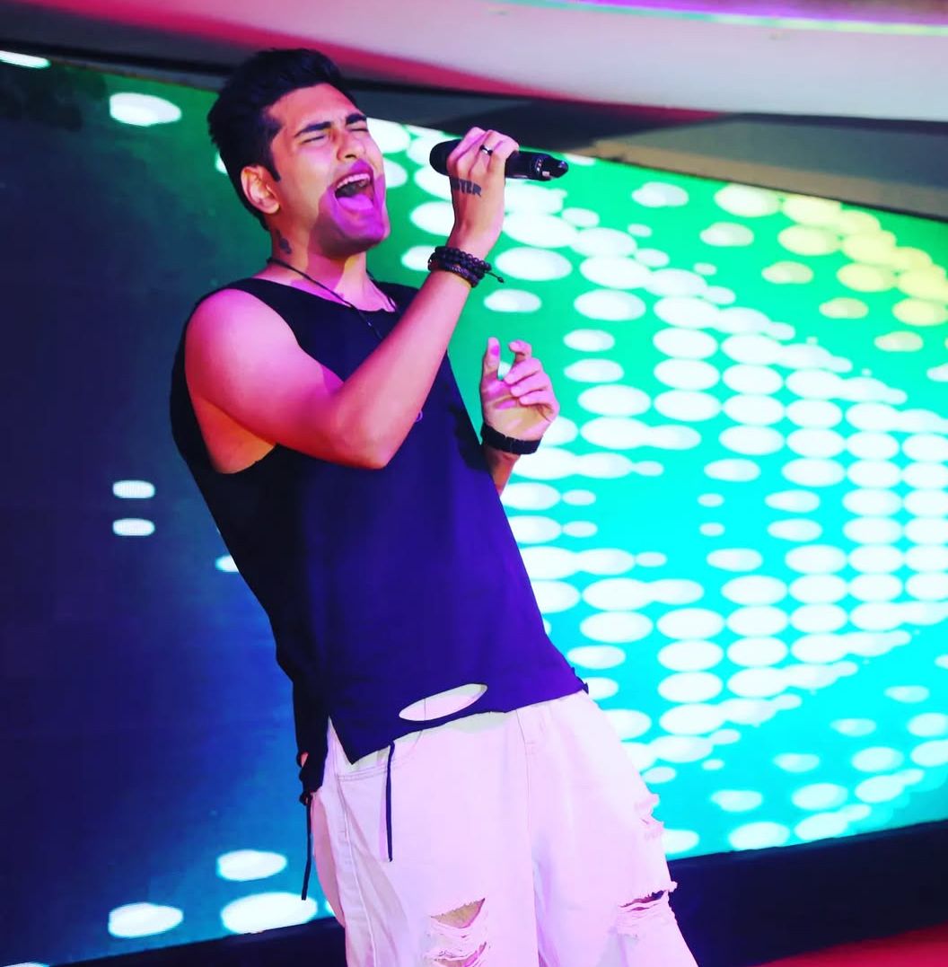 Adarsh Dev performing live